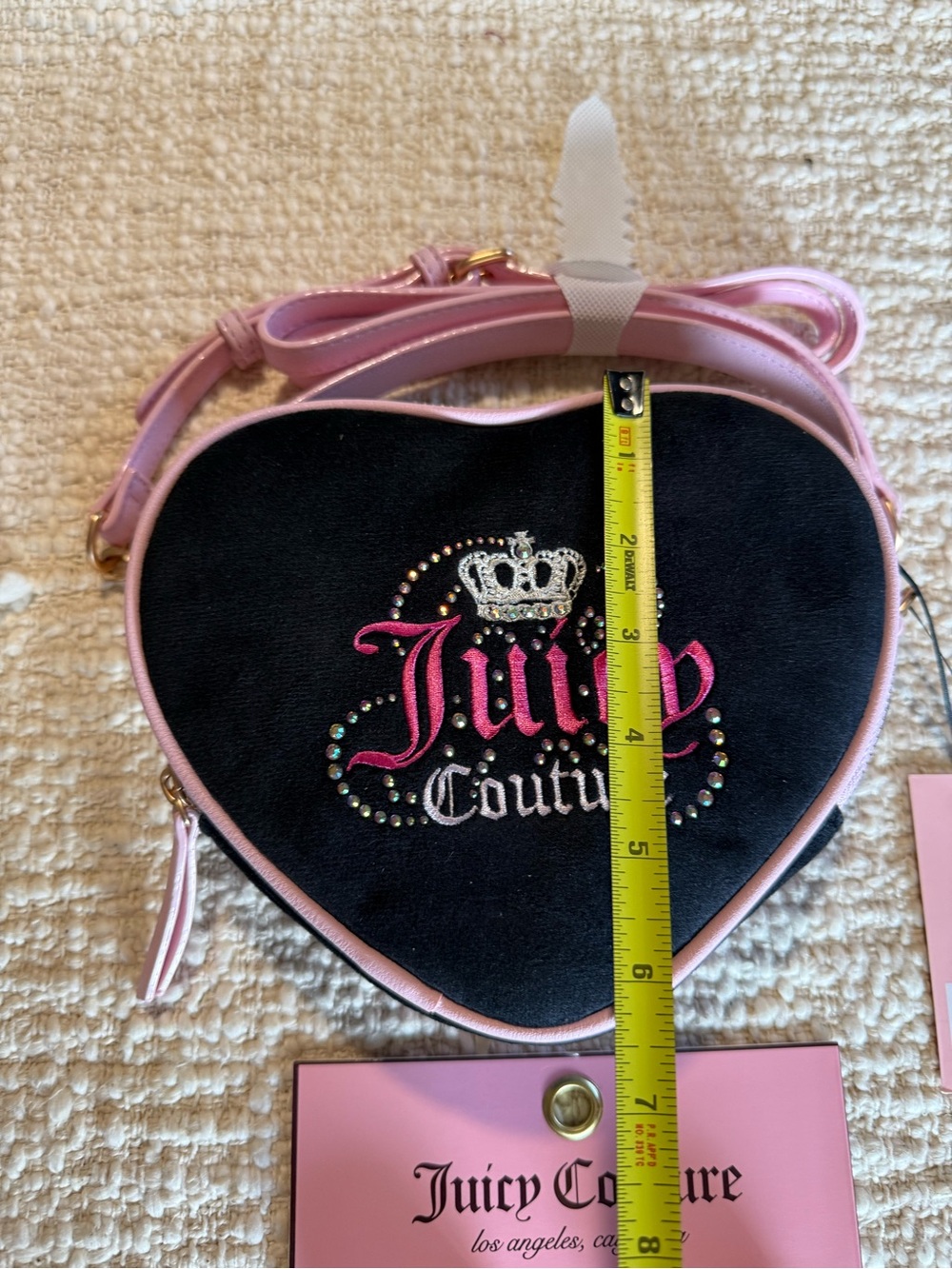 JUICY COUTURE Soft Liquorice 2 Pc Crossbody Heart Shaped Bag & Lip Gloss Duo 🖤 - Picture 5 of 12